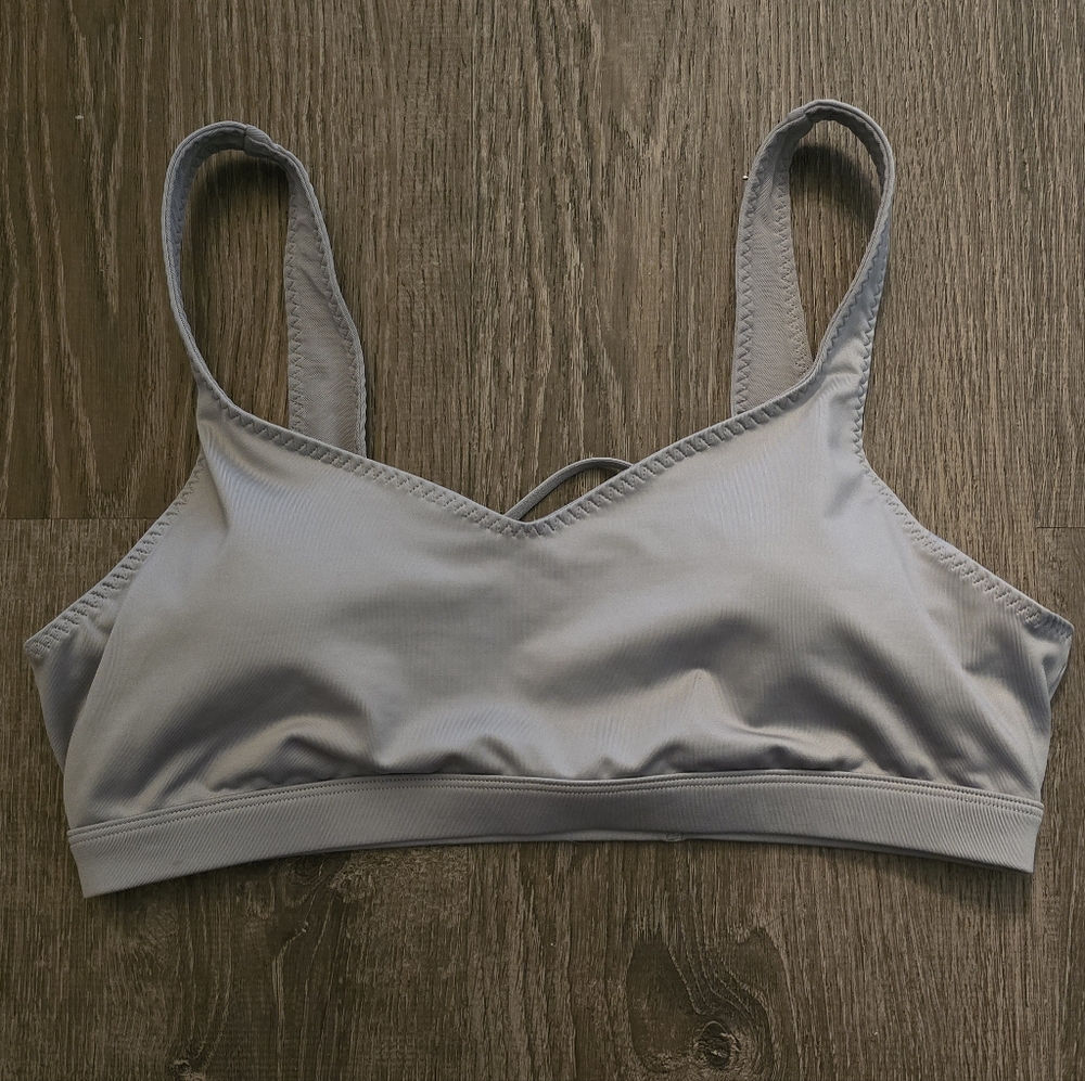 Victoria Secet Sports Bra crisscross back